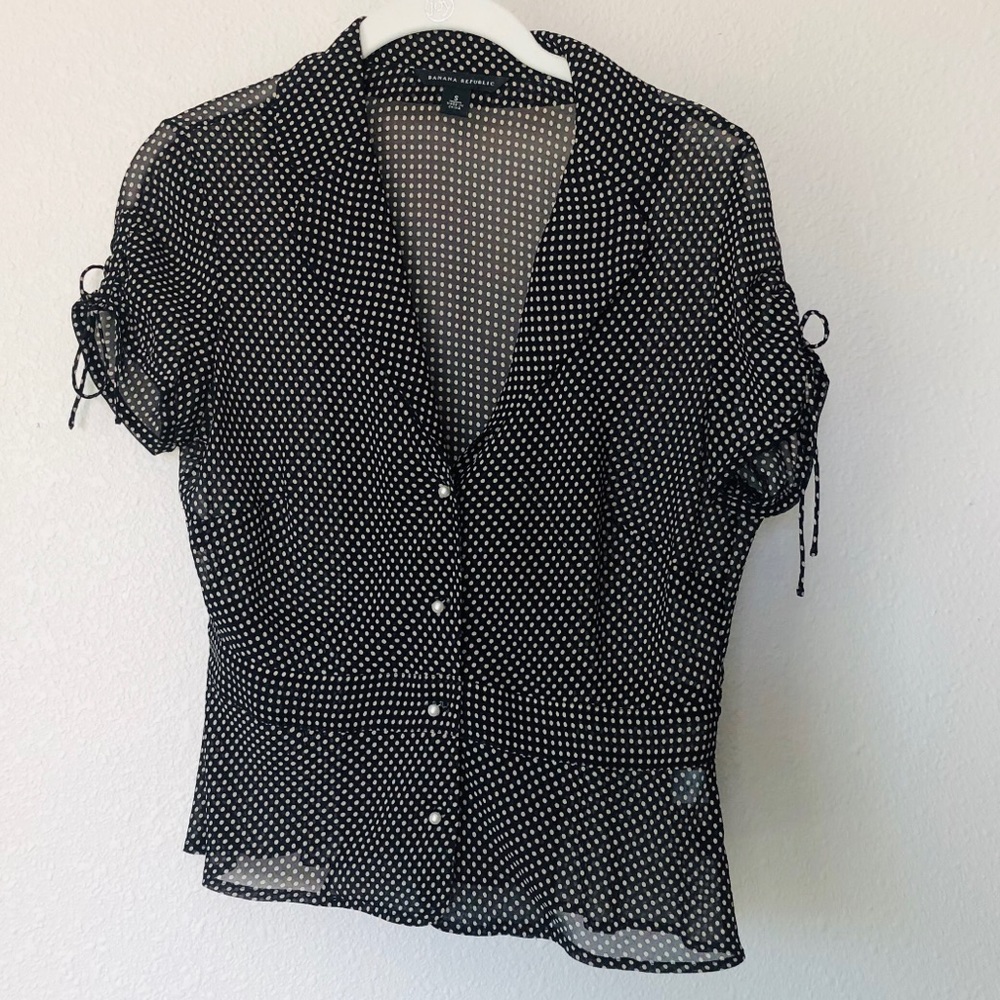 Banana Republic 100% Sheer Black Silk Blouse with Pearl Buttons